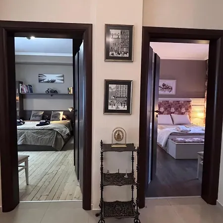 Apartman Stylish 2 Bedroom In Center