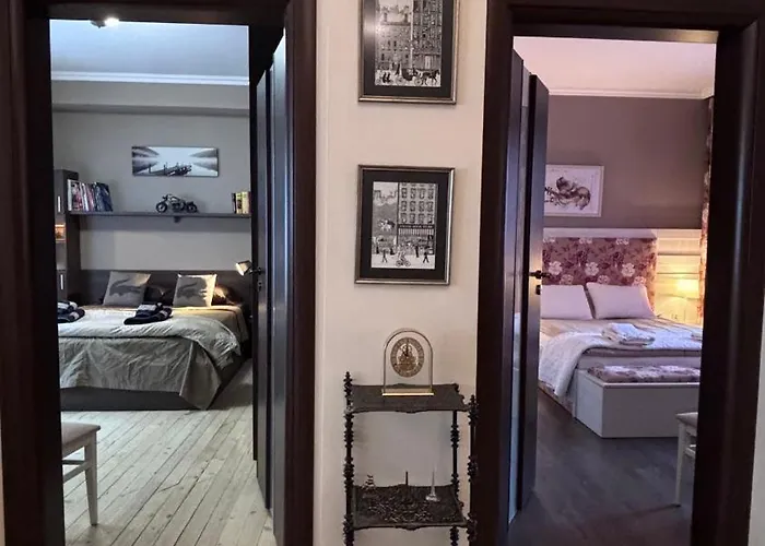 Apartamento Stylish 2 Bedroom In Center