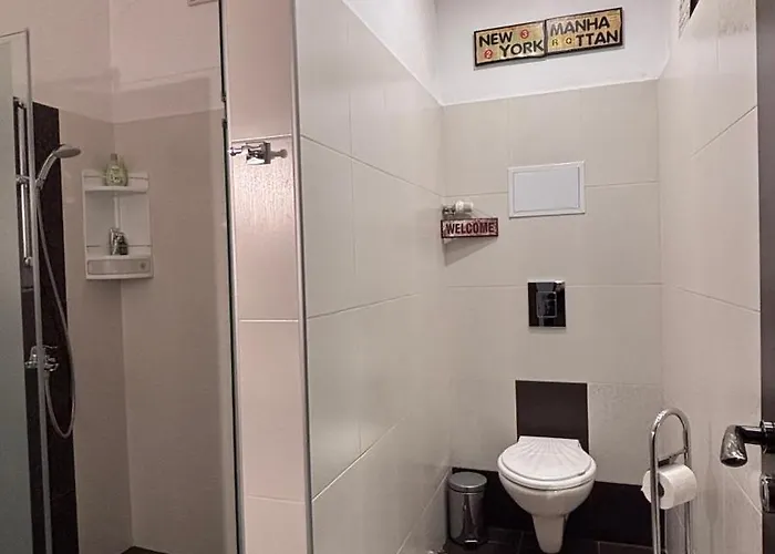 Apartamento Stylish 2 Bedroom In Center Sófia