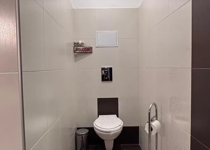 Stylish 2 Bedroom In Center Apartamento