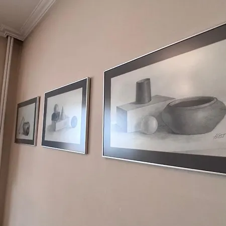 Apartmán Stylish 2 Bedroom In Center *