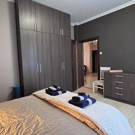 Apartmán Stylish 2 Bedroom In Center *